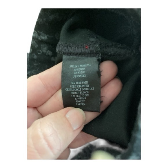 Sanctuary Snake Printed Leggings Size Small - Picture 4 of 4